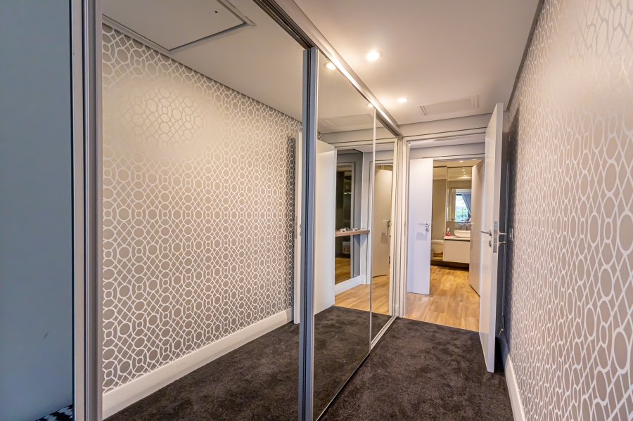To Let 2 Bedroom Property for Rent in Mouille Point Western Cape